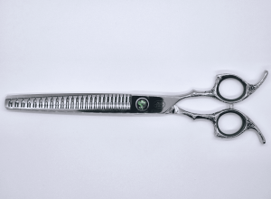 Silver thinning scissors for hair styling